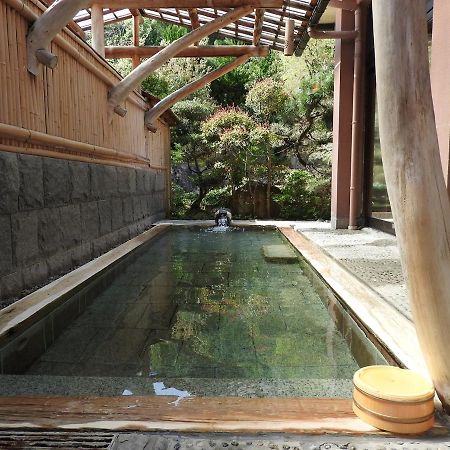 Kouraku Hotel Misasa Buitenkant foto