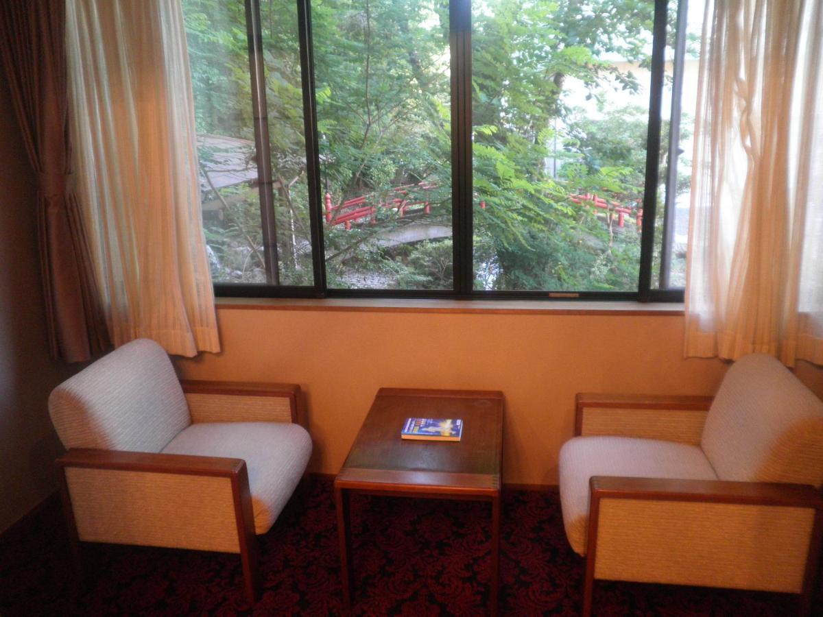 Kouraku Hotel Misasa Buitenkant foto